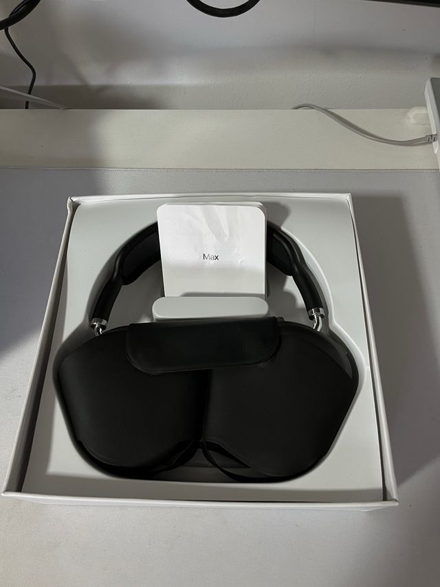 Airpods Max Negro/Gris Espacial
