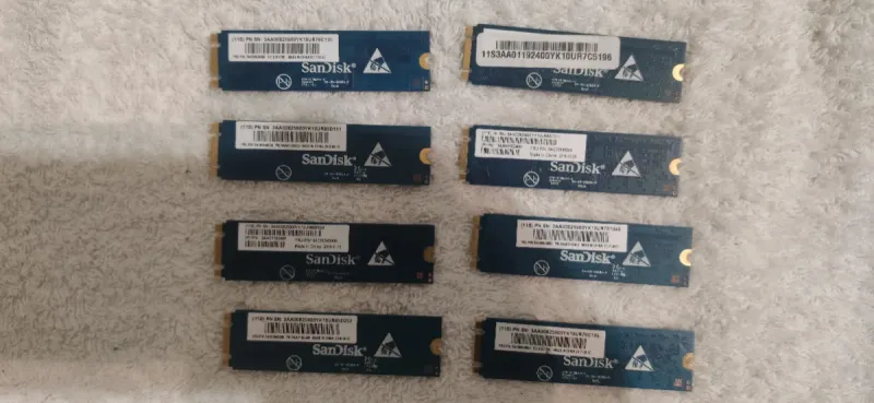 Lote 8 SSD SanDisk 256GB M.2 NVMe afbeelding 2