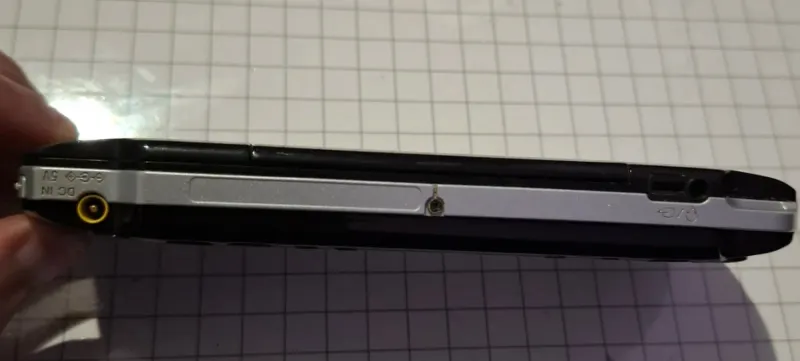 Sony PSP 3004 Negra + Adaptador MicroSD afbeelding 4