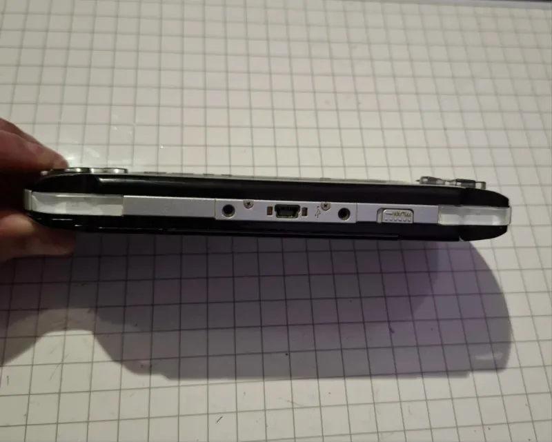 Sony PSP 3004 Negra + Adaptador MicroSD afbeelding 5