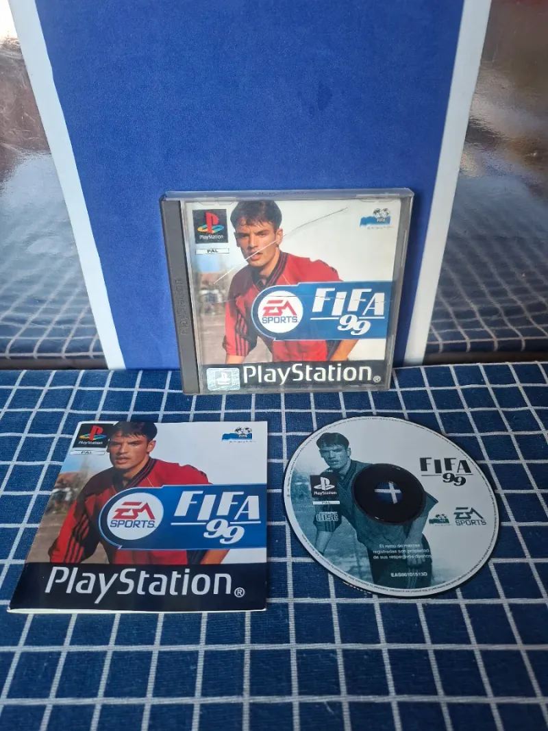 🇪🇸PS1 FIFA 99 ORIGINAL COMPLETO