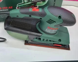 Lijadora Bosch PSS 250 AE