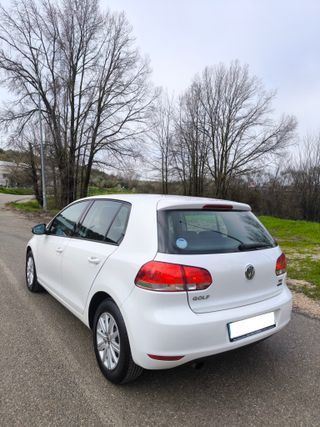 Volkswagen Golf 2011