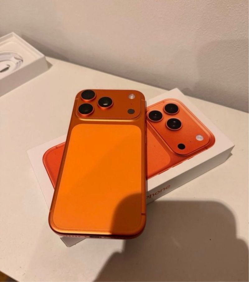 iPhone 17 Naranja