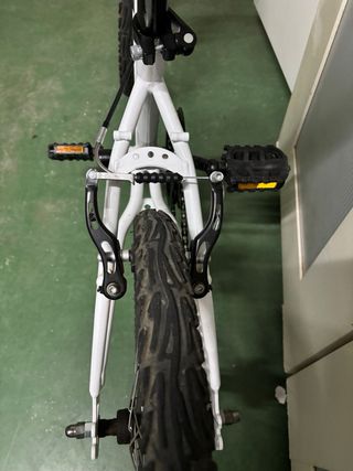 Bicicleta infantil BTWIN blanca