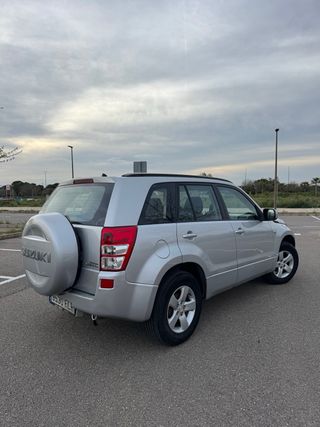 Suzuki Grand Vitara (etiqueta C)