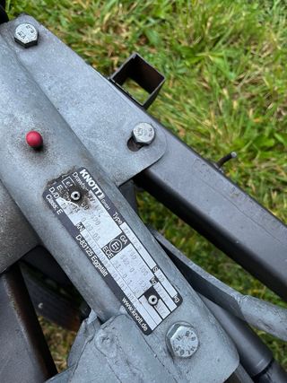 Remolque motos cerrado 750kg