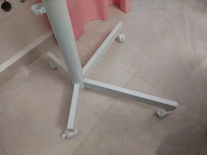 Soporte TV profesional con ruedas, en blanco afbeelding 3