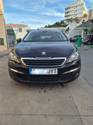 Titular vende Peugeot 308 gasolina