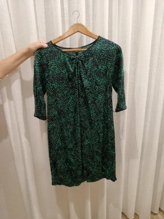 Vestido estampado verde y negro