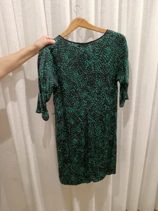 Vestido estampado verde y negro