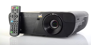 Proyector ViewSonic Full HD 1080p-Solo 658h de uso