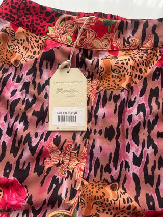 Pantalón corto estampado Camaleonica