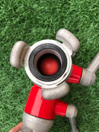 Boca de bomberos Y con 2 salidas