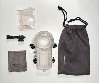 Insta360 X4 y accesorios aparte (consutar descrip)