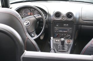 Mazda MX-5 2001