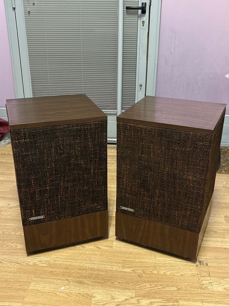 Altavoces Bose 501 Series II Marrones