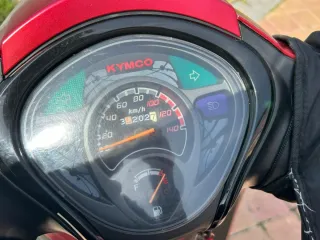 Se vende Kymco miler 125