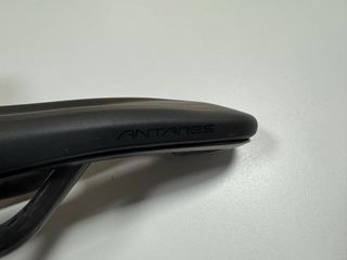 Sillín Fizik Vento Antares R1 140mm Negro