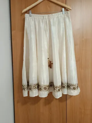 Falda Zara Beige Talla M