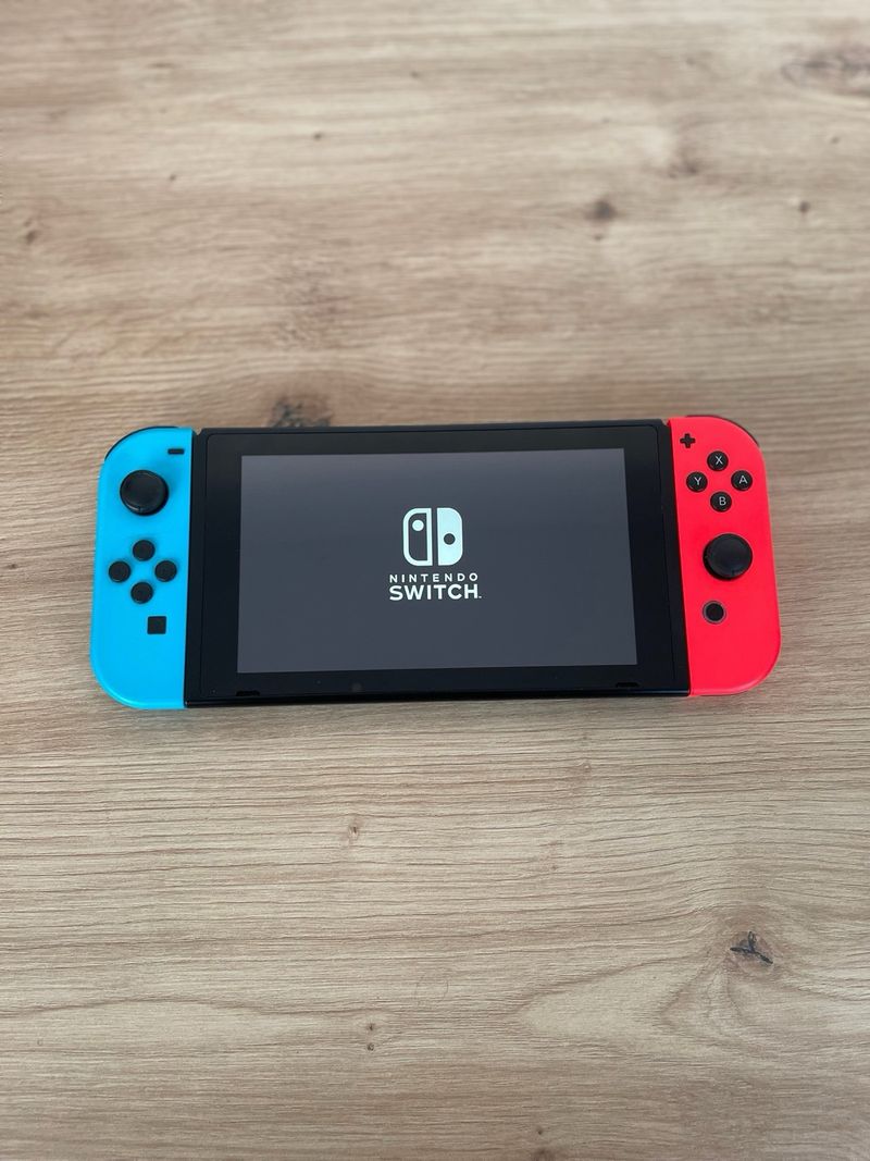 Nintendo Switch Splatoon 2 Edición afbeelding 2