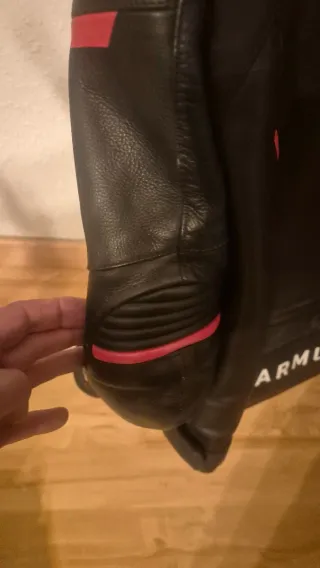 Chaqueta Moto Piel Armure Deportiva Negra Roja