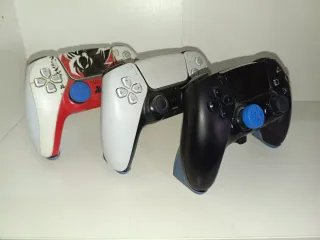 4 Soportes para mando PS5 / Xbox  Oferta del día!