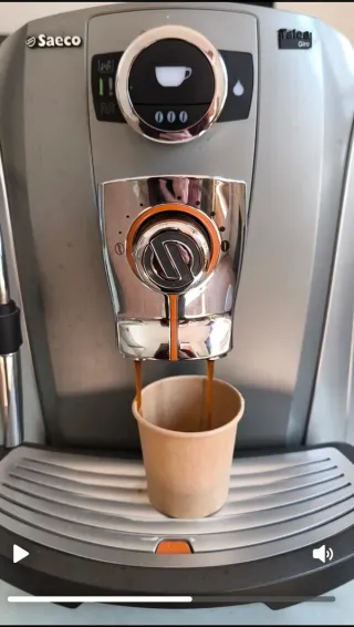 Cafetera Saeco Talea Giro