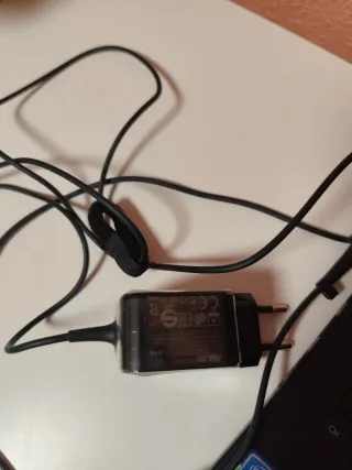 Portátil ASUS E410MA - 14" (Estado 10/10)