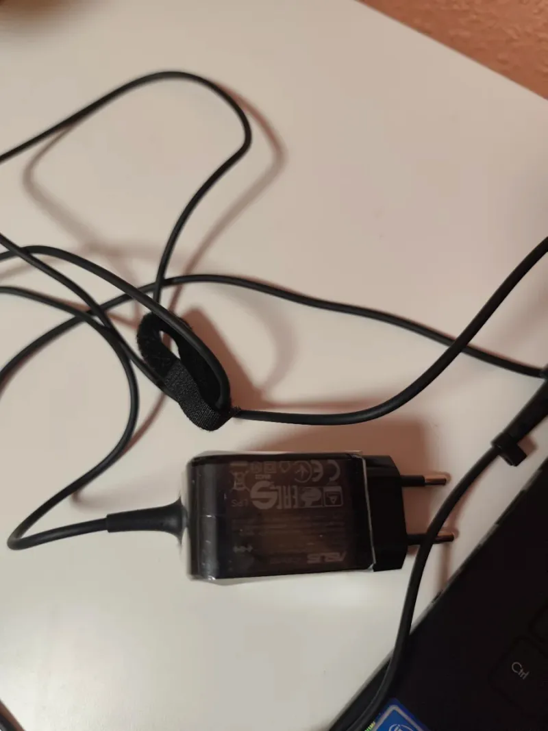 Portátil ASUS E410MA - 14" (Estado 10/10) afbeelding 8