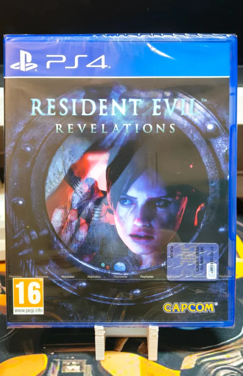 Resident Evil Revelations PS4 Precintado