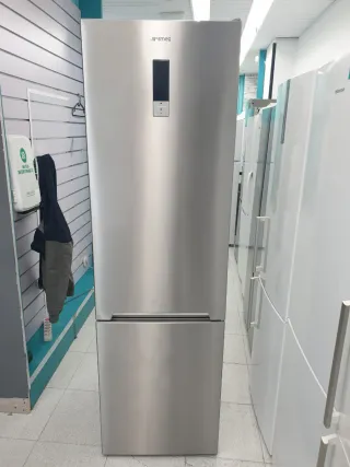 Nevera Smeg 2m x 60cm con garantía
