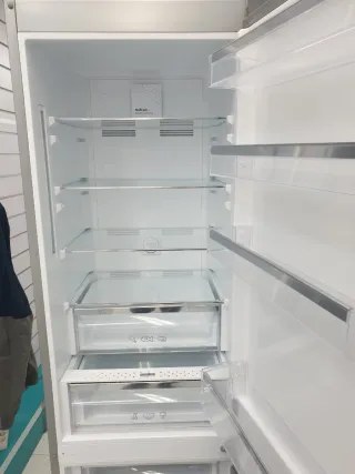 Nevera Smeg 2m x 60cm con garantía