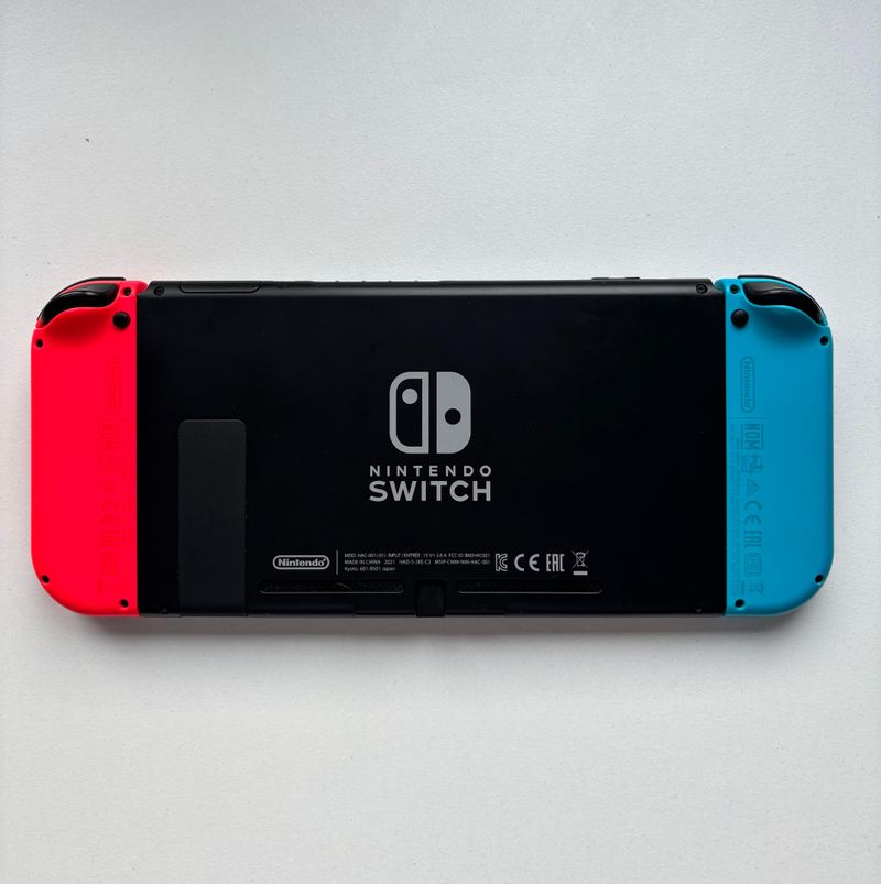 Nintendo Switch Azul y Rojo afbeelding 5