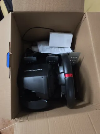 Thrustmaster T248 PS4/PS5 Seminuevo