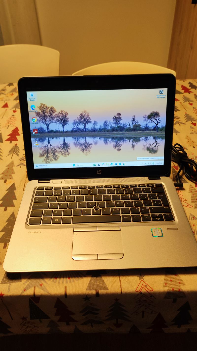 Portátil HP EliteBook 820 G3 i5