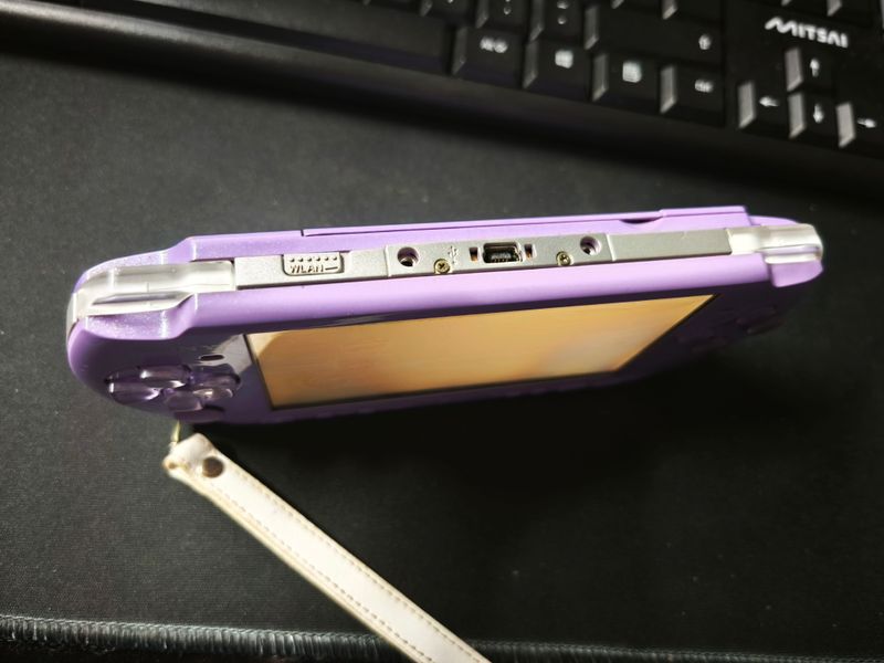 PSP 3000 Sony Roxa afbeelding 4