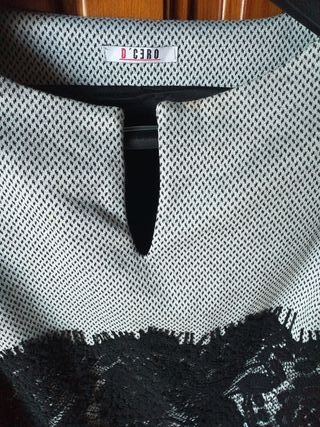 Vestido elegante con encaje negro