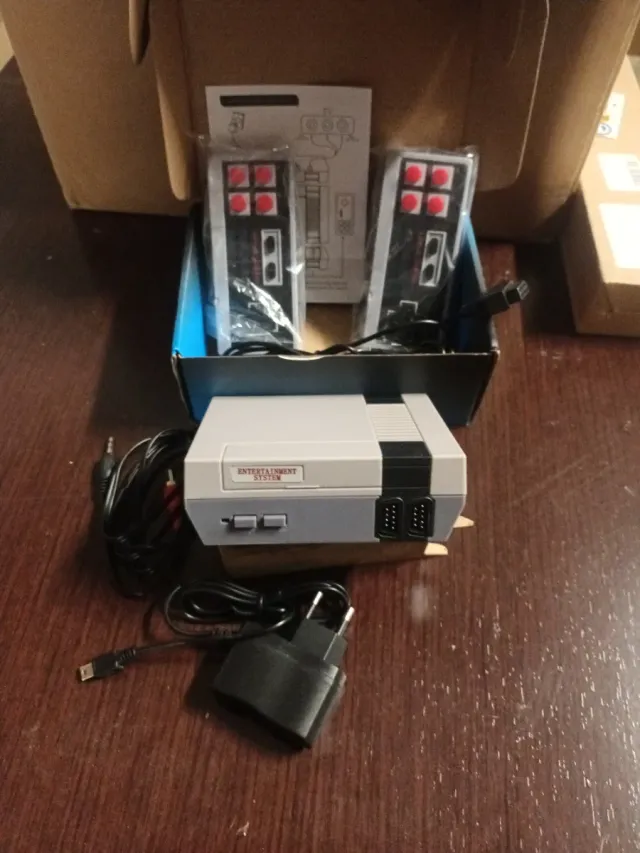 Consola Retro 600+ Juegos Clásicos