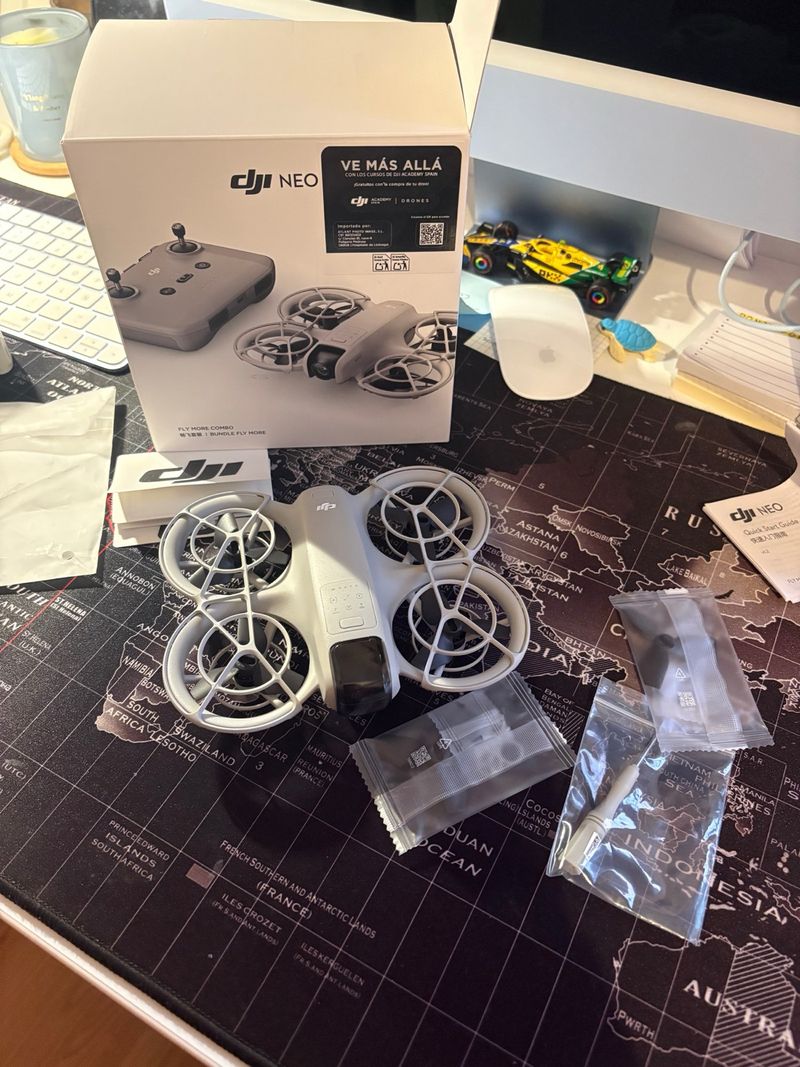 DJI Neo