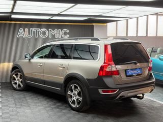Volvo XC70 2.4 D5 AWD Summum Auto