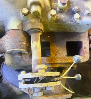 Elevador hidráulico Zetor 3011