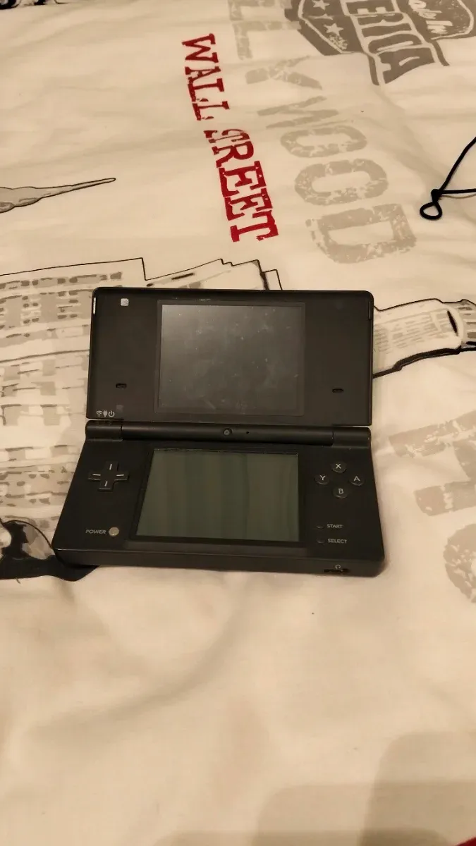 Consola 3 ds en perfectas condiciones