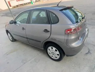 SEAT Ibiza 2003