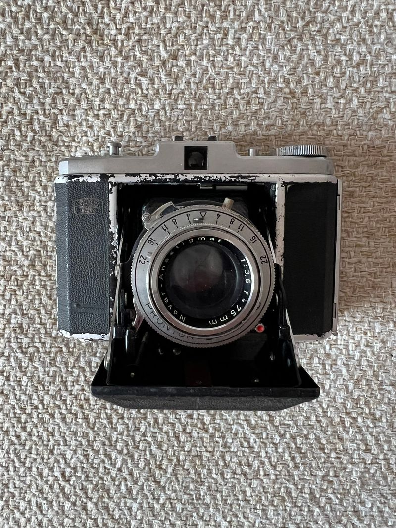 Cámara Zeiss Ikon Vintage Negra/Plateada afbeelding 2