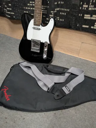 Guitarra Squier Telecaster Sonic Negra