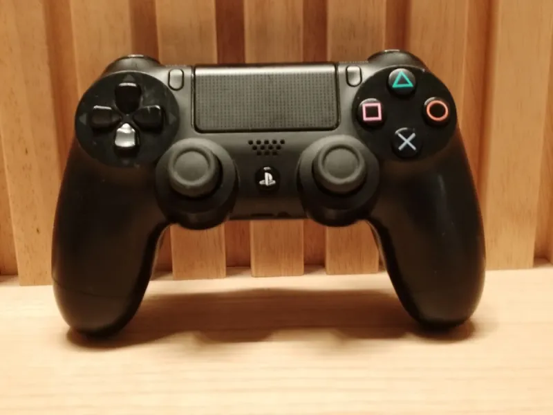 Consola PS4 Slim + mando + 2 juegos afbeelding 2