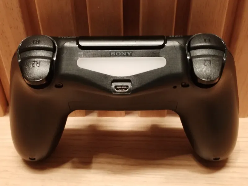 Consola PS4 Slim + mando + 2 juegos afbeelding 4