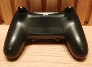 Console PS4 slim + Joypad + 3 Videogiochi