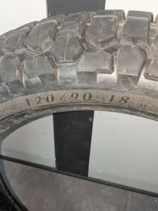 Juego Neumáticos Helios